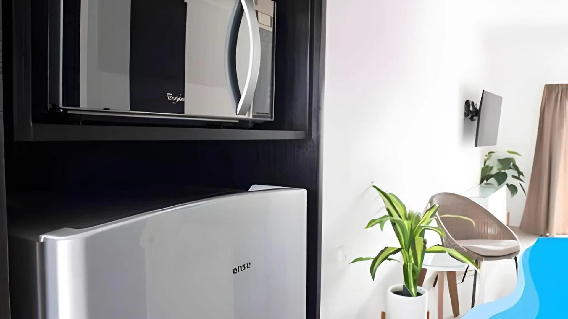 Minimalist Studio With Pool And Free Scooter 코수멜